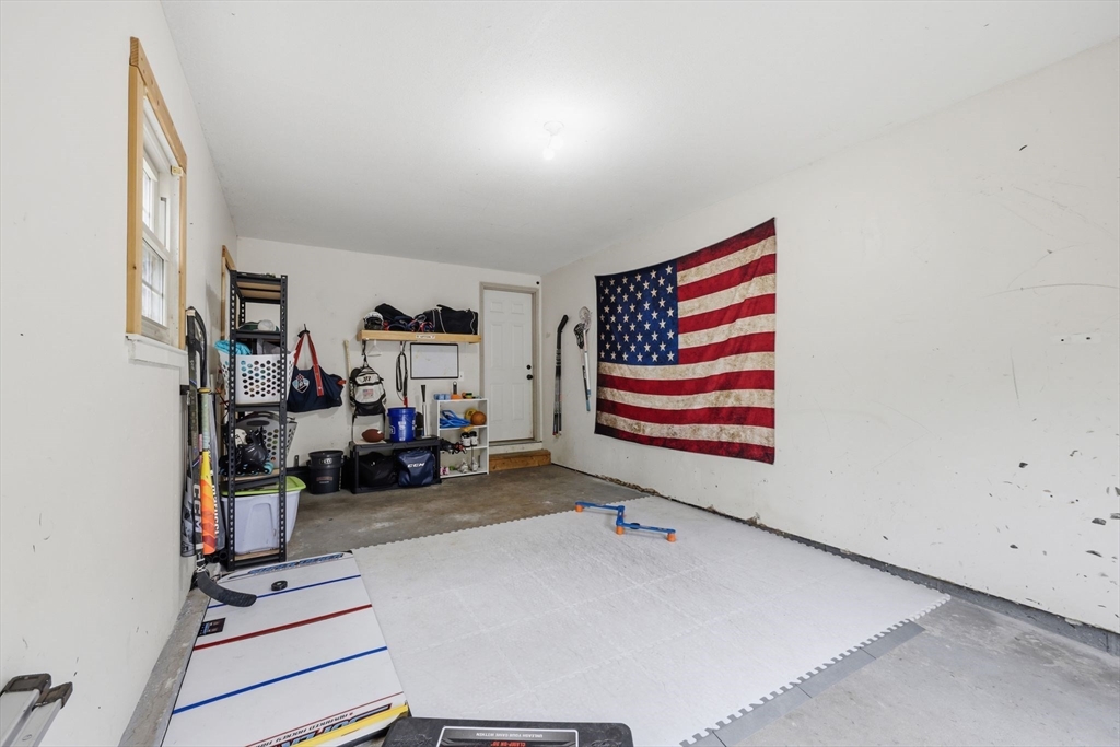 84 Allen Road Belchertown, MA 01007 - Photo 13 of 42