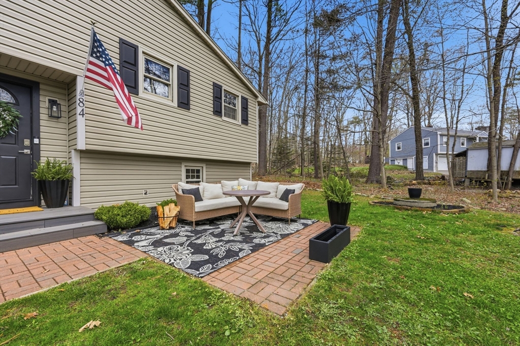 84 Allen Road Belchertown, MA 01007 - Photo 2 of 42