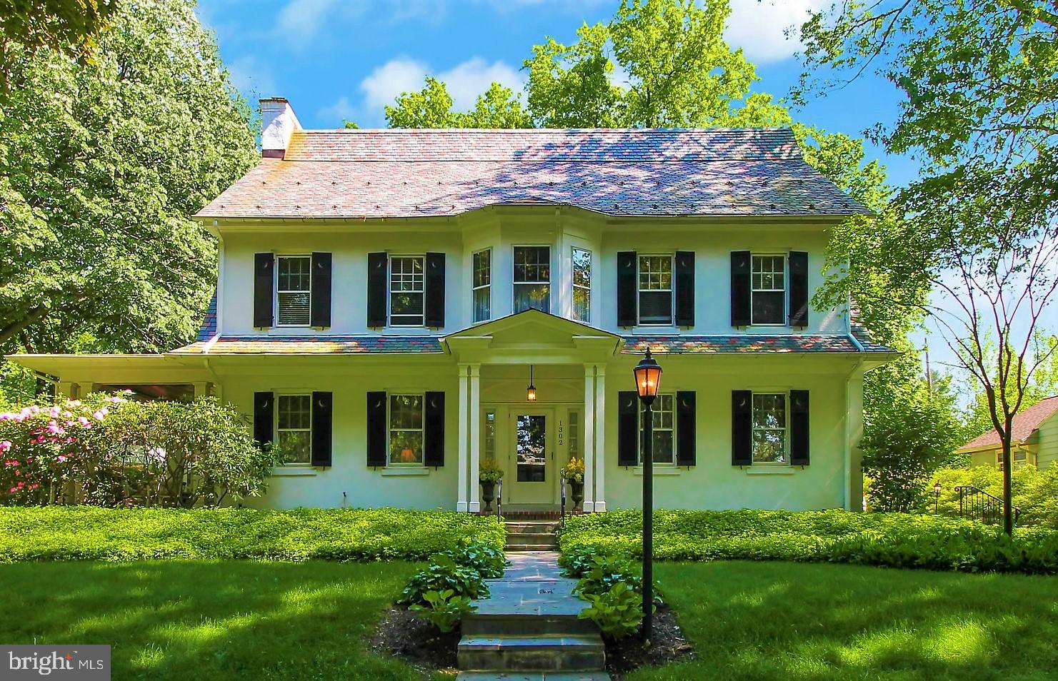 1302 Orchard Road Reading, PA 19611 - Photo 2 of 30 Gallery Image 2