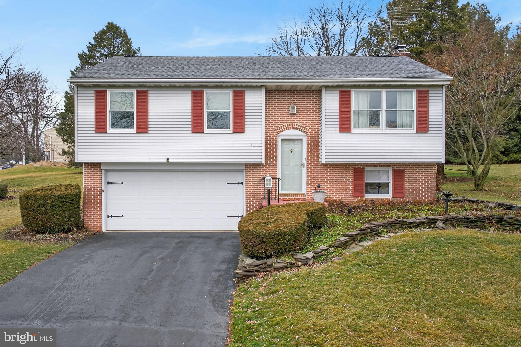 906 Snapper Dam Road Landisville, PA 17538 - Photo 1 of 43 Main View