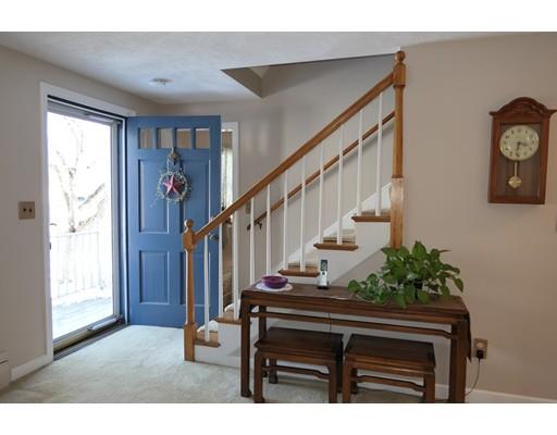 18 Meadow View Road Wakefield, MA 01880 - Photo 3 of 24 Gallery Image 3