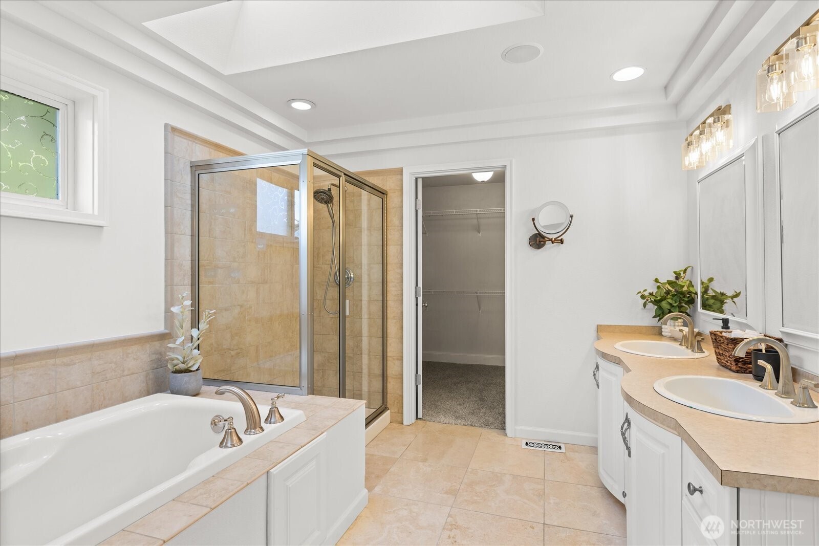 17312 Gravenstein Road Bothell, WA 98012 - Photo 17 of 40