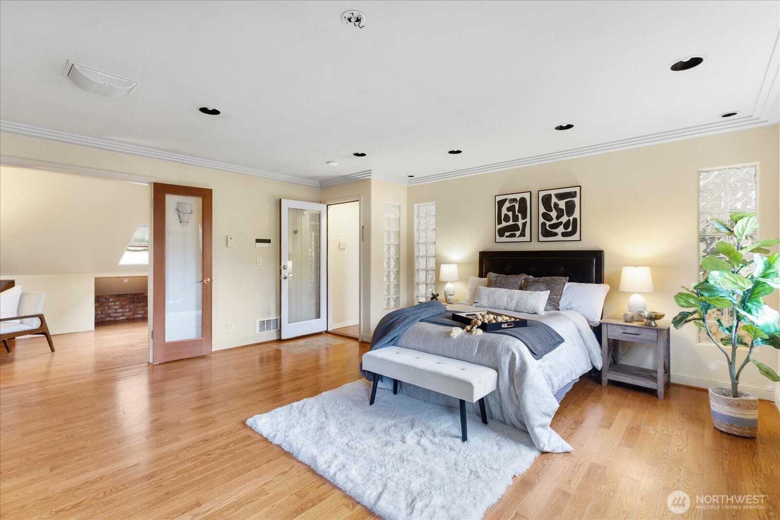 17312 Gravenstein Road Bothell, WA 98012 - Photo 35 of 40