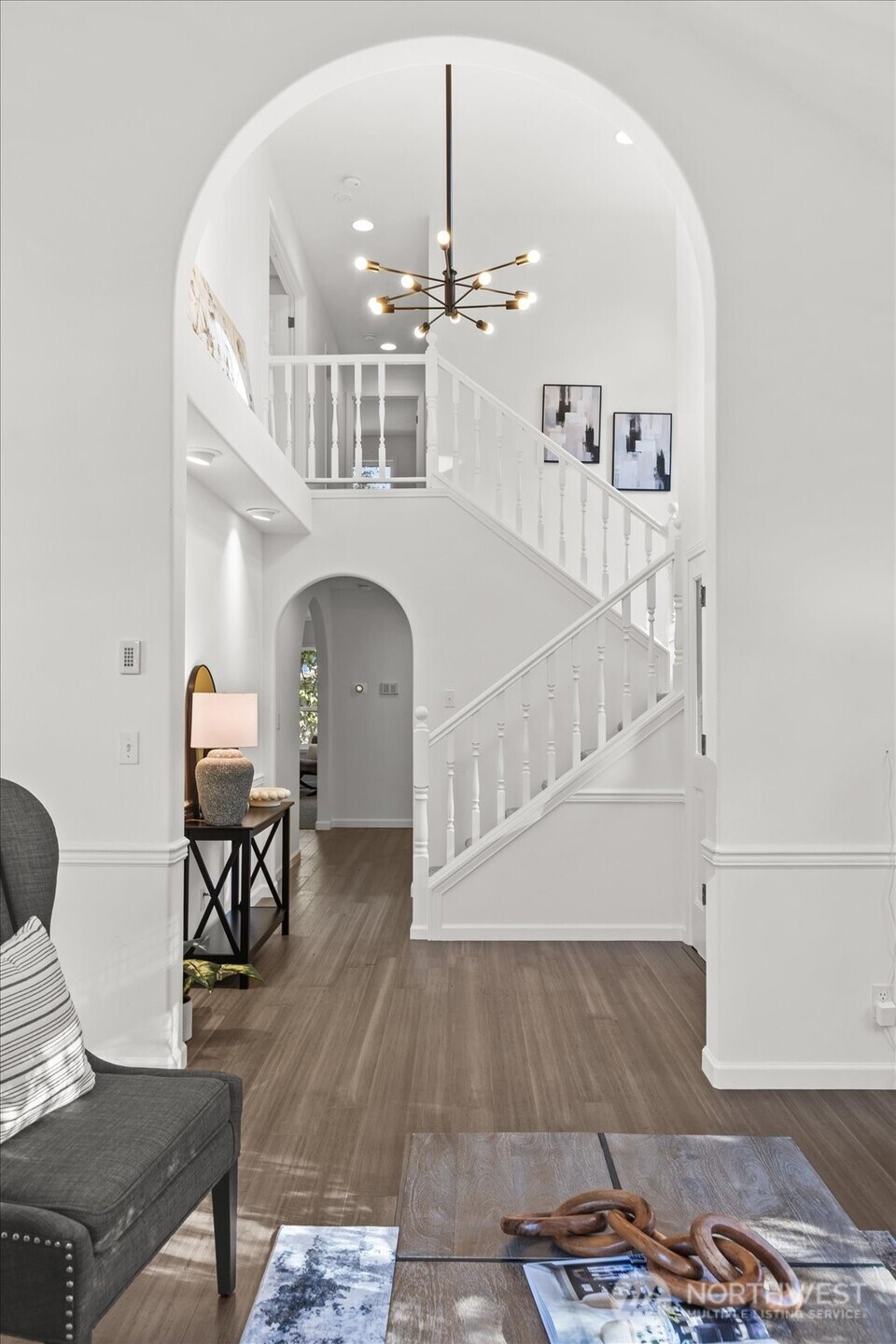 17312 Gravenstein Road Bothell, WA 98012 - Photo 5 of 40