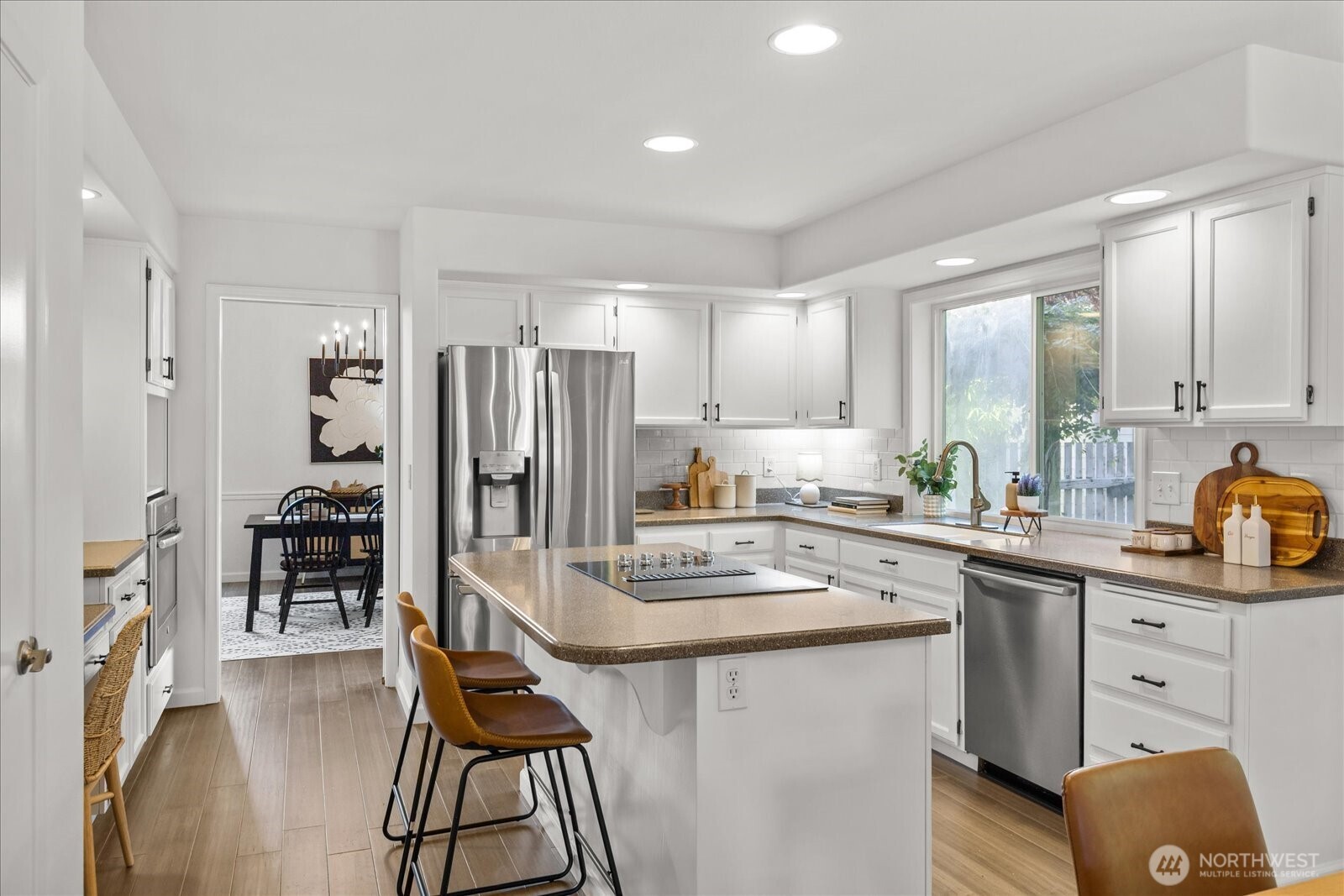 17312 Gravenstein Road Bothell, WA 98012 - Photo 7 of 40