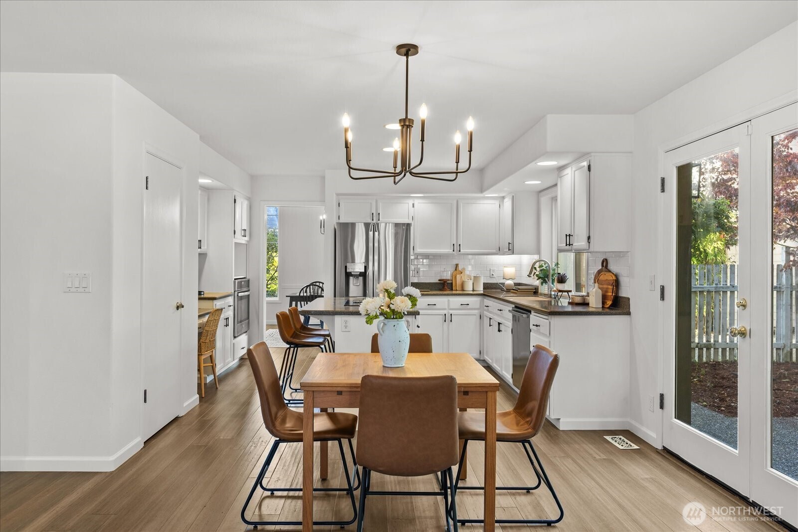 17312 Gravenstein Road Bothell, WA 98012 - Photo 8 of 40