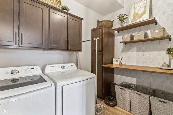 $609,000 | 10966 Towpath Court, Fishers, IN 46040
