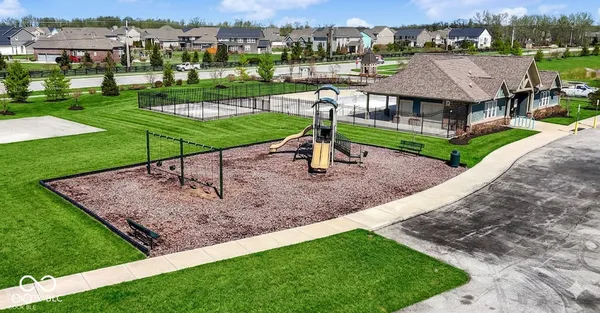 $609,000 | 10966 Towpath Court, Fishers, IN 46040