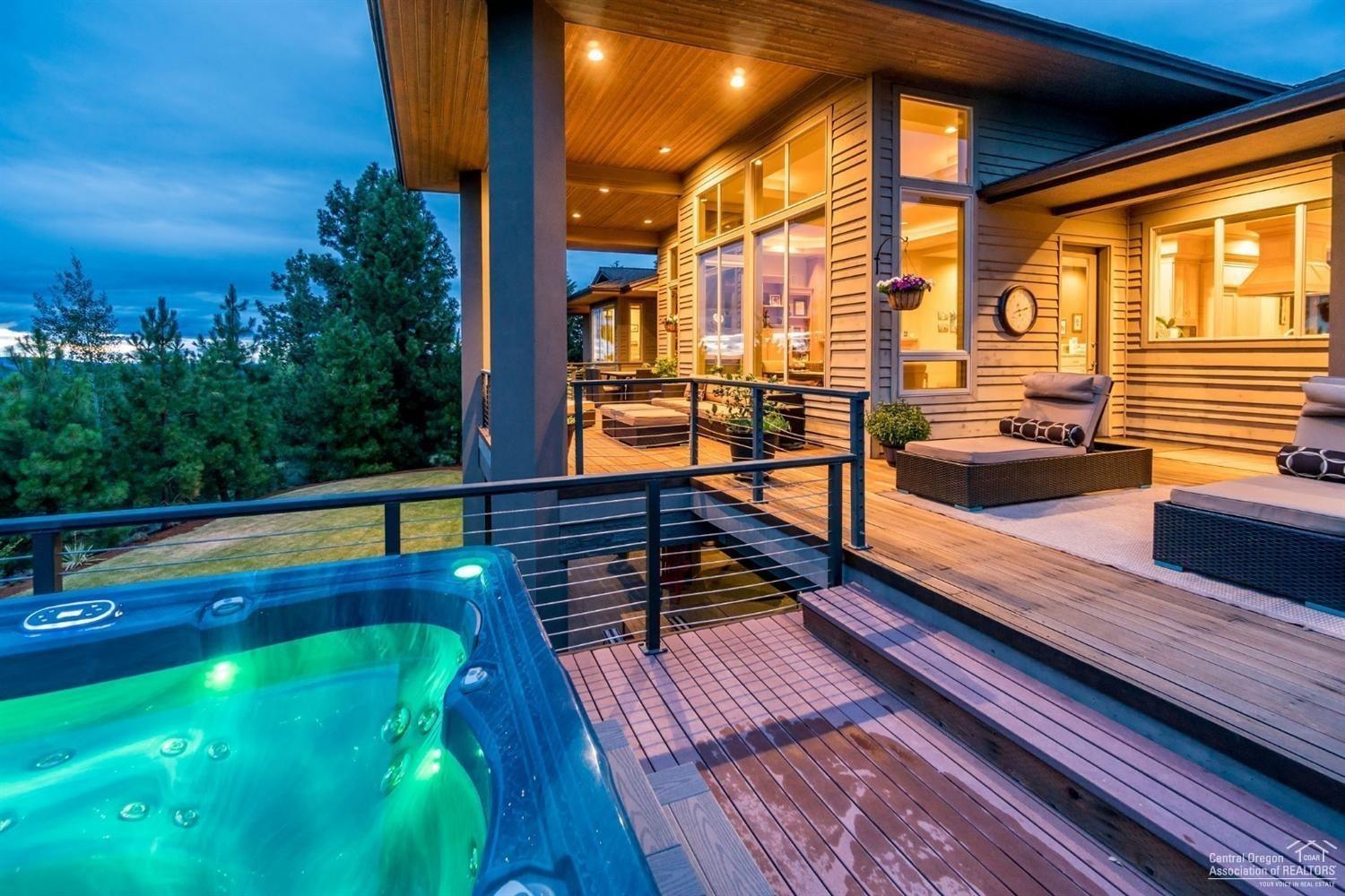 3155 Northwest Metke Place Bend, OR 97703 - Photo 2 of 22 View of the deck