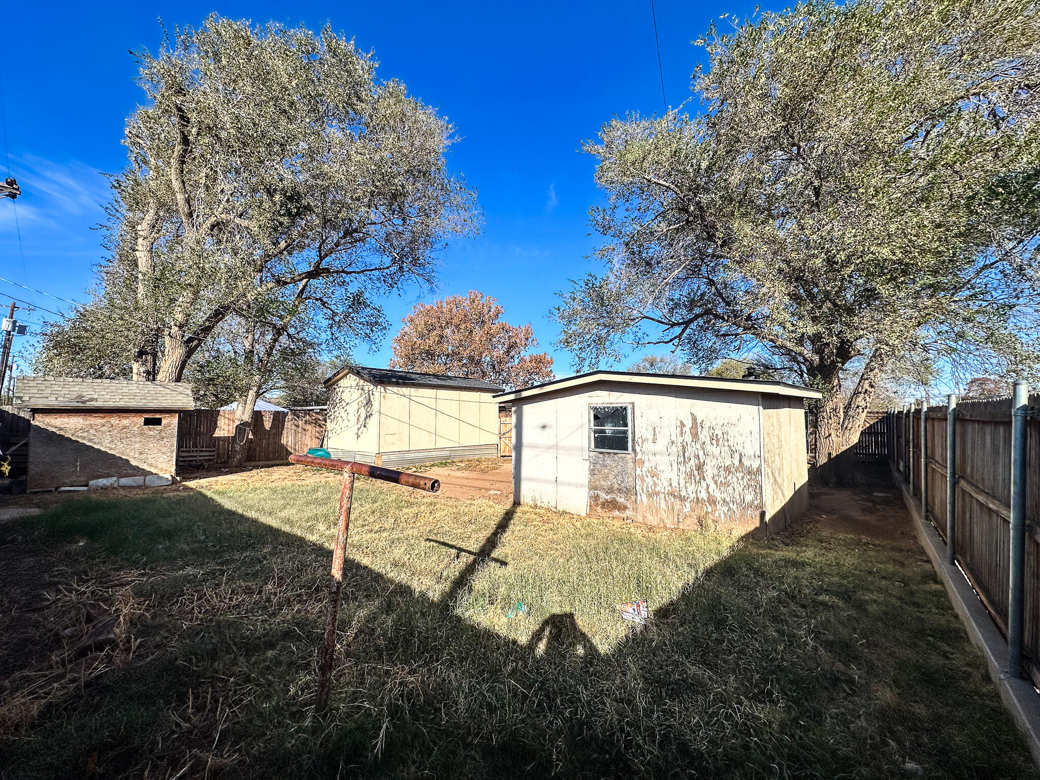 2101 48th Street Lubbock, TX 79412 - Photo 20 of 36 a view of backyard