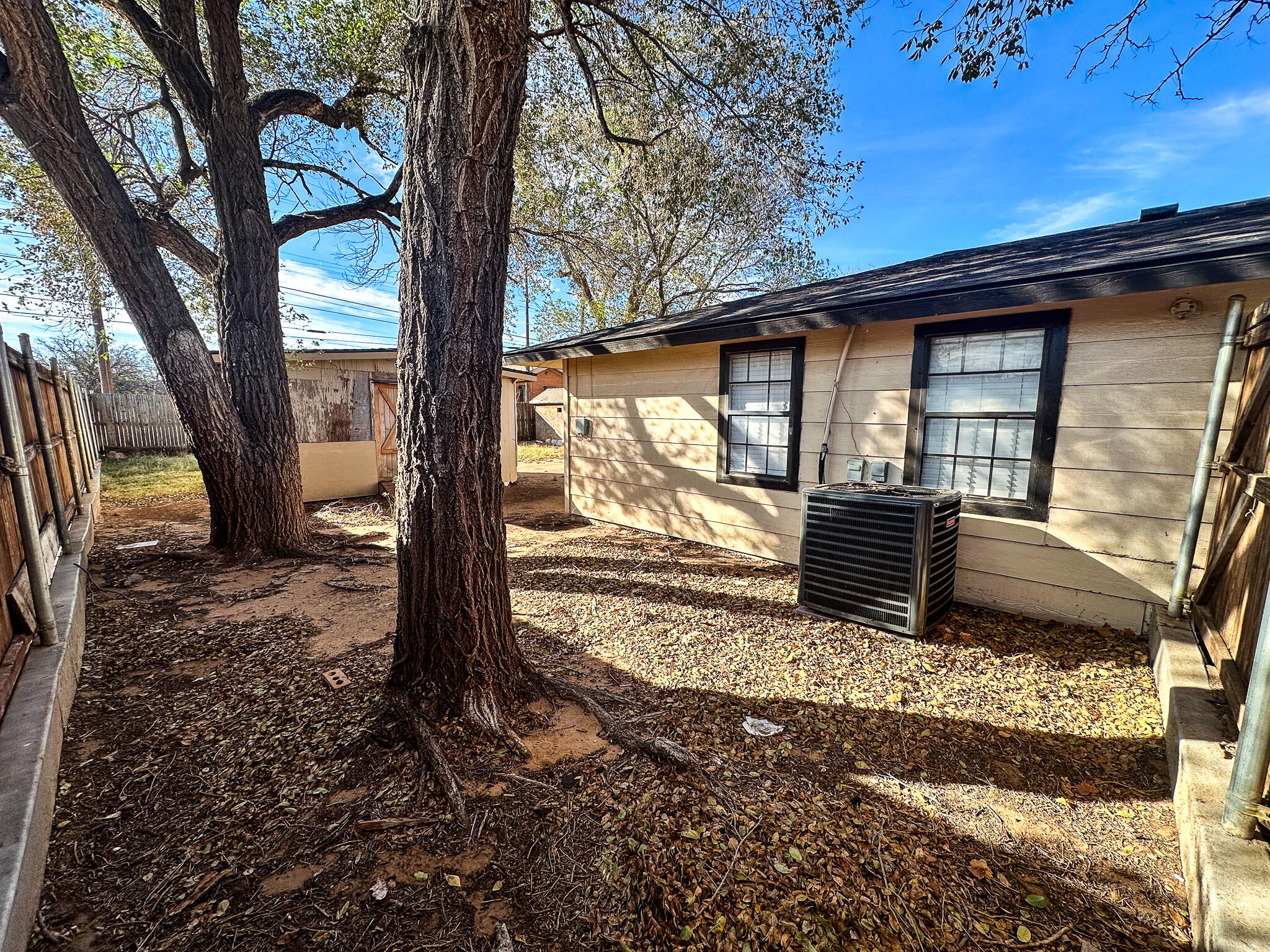 2101 48th Street Lubbock, TX 79412 - Photo 22 of 36 a house view with a backyard space