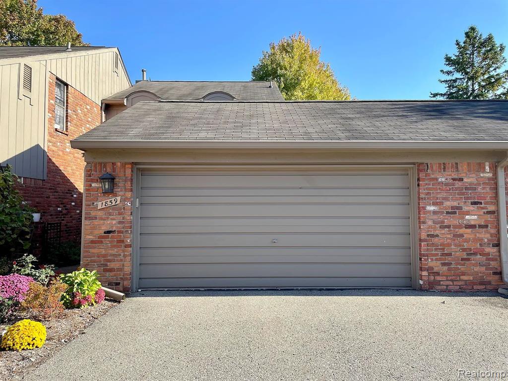 1859 Jenny Lane, Unit 1 Rochester, MI 48309 - Photo 3 of 21