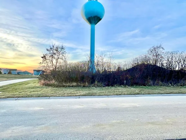 $50,000 | 914 Snowbird Drive, Red Wing, MN 55066