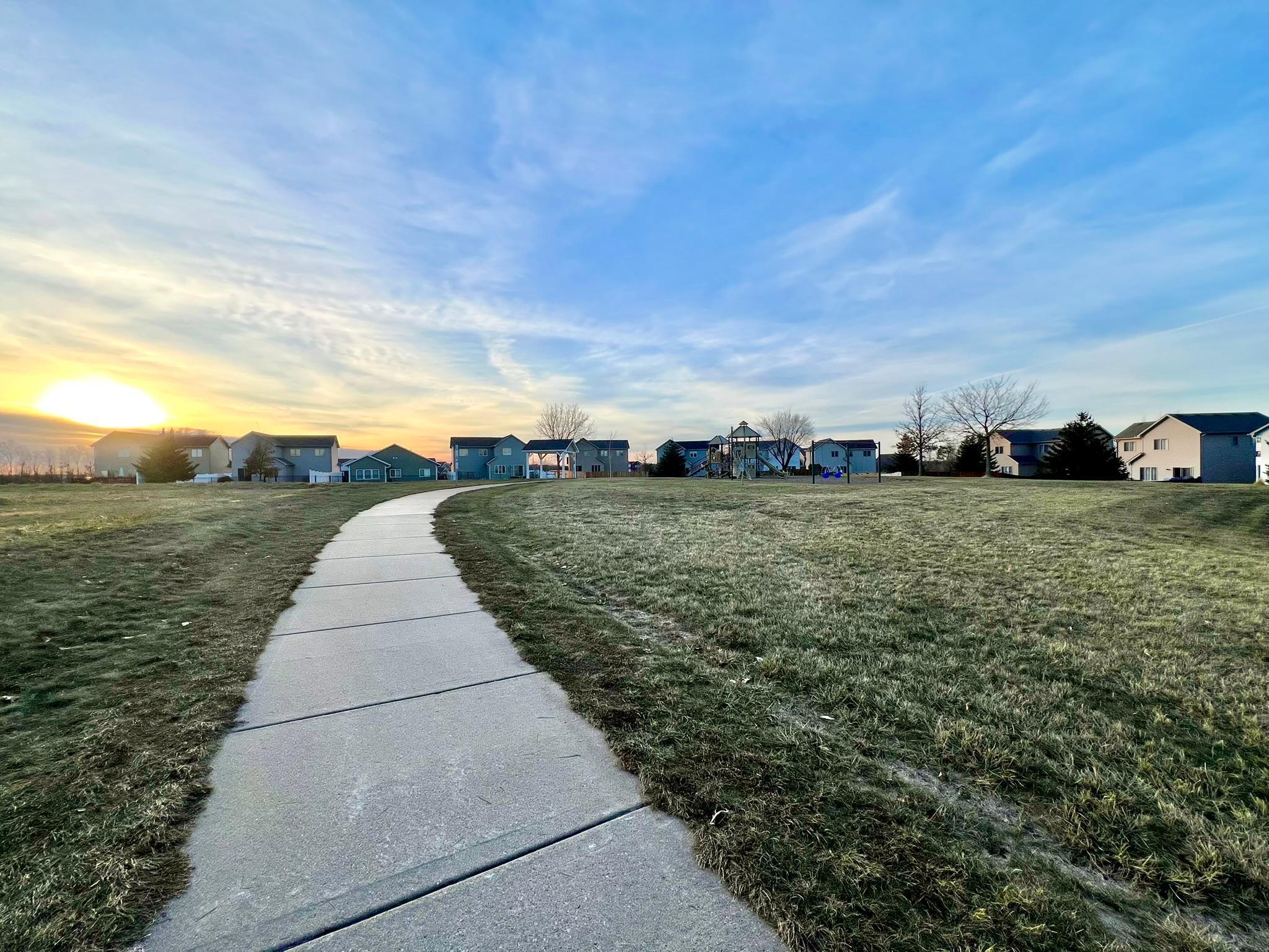 914 Snowbird Drive Red Wing, MN 55066 - Photo 4 of 6