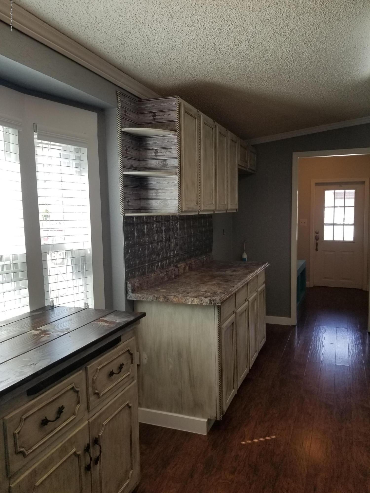 12307 Lazy B Road Amarillo, TX 79118 - Photo 7 of 32 kitchen4