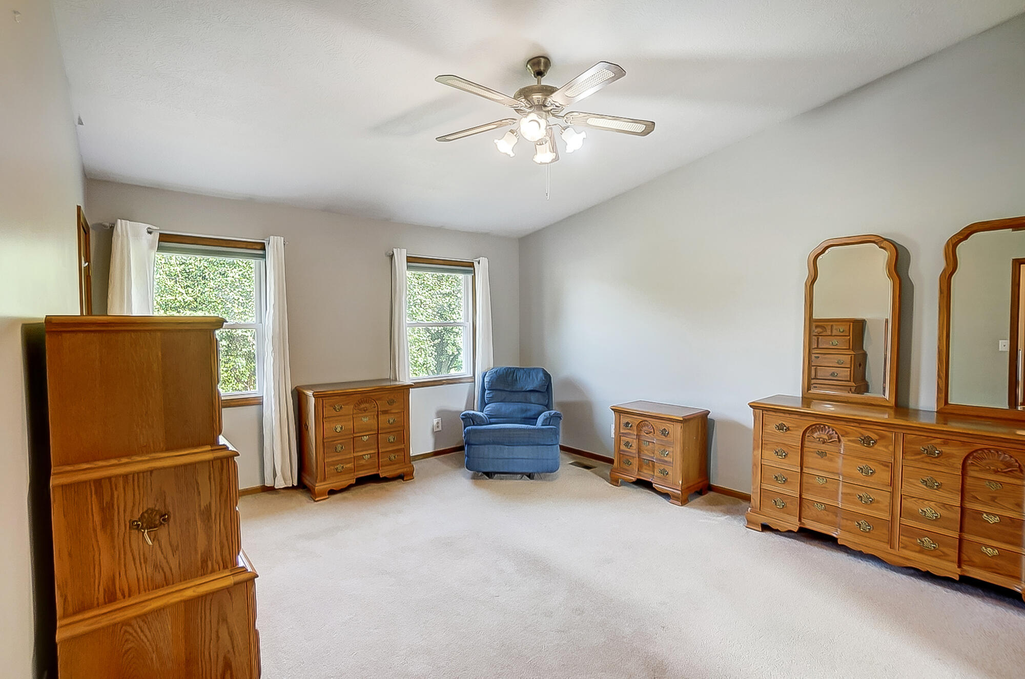 2300 Ridge Road Springfield, OH 45502 - Photo 17 of 44