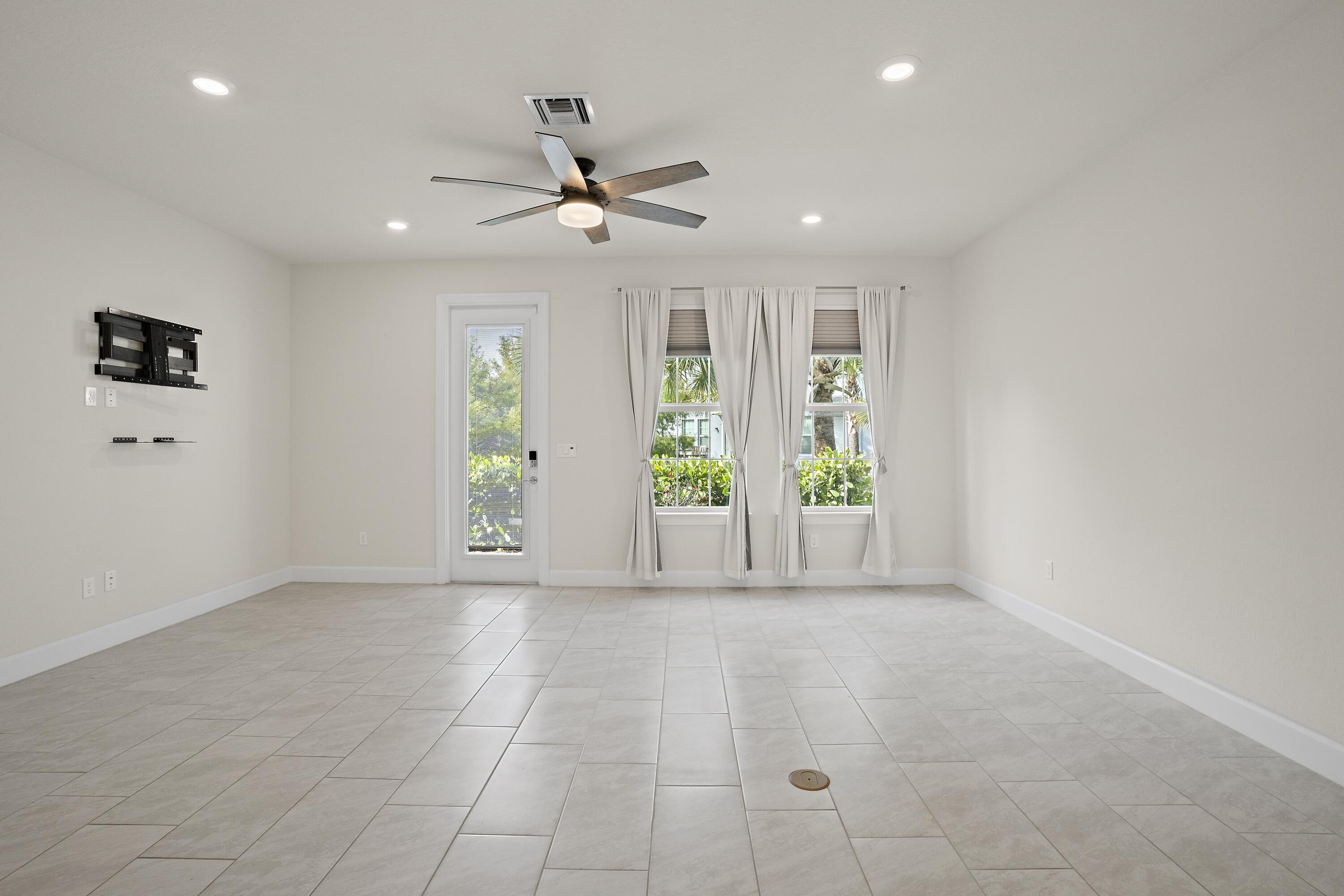 1866 Southeast Tarni Way Stuart, FL 34996 - Photo 20 of 58 1866 SE Tarni Way