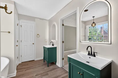 $469,900 | 100 Terrence Court, Greer, SC 29650