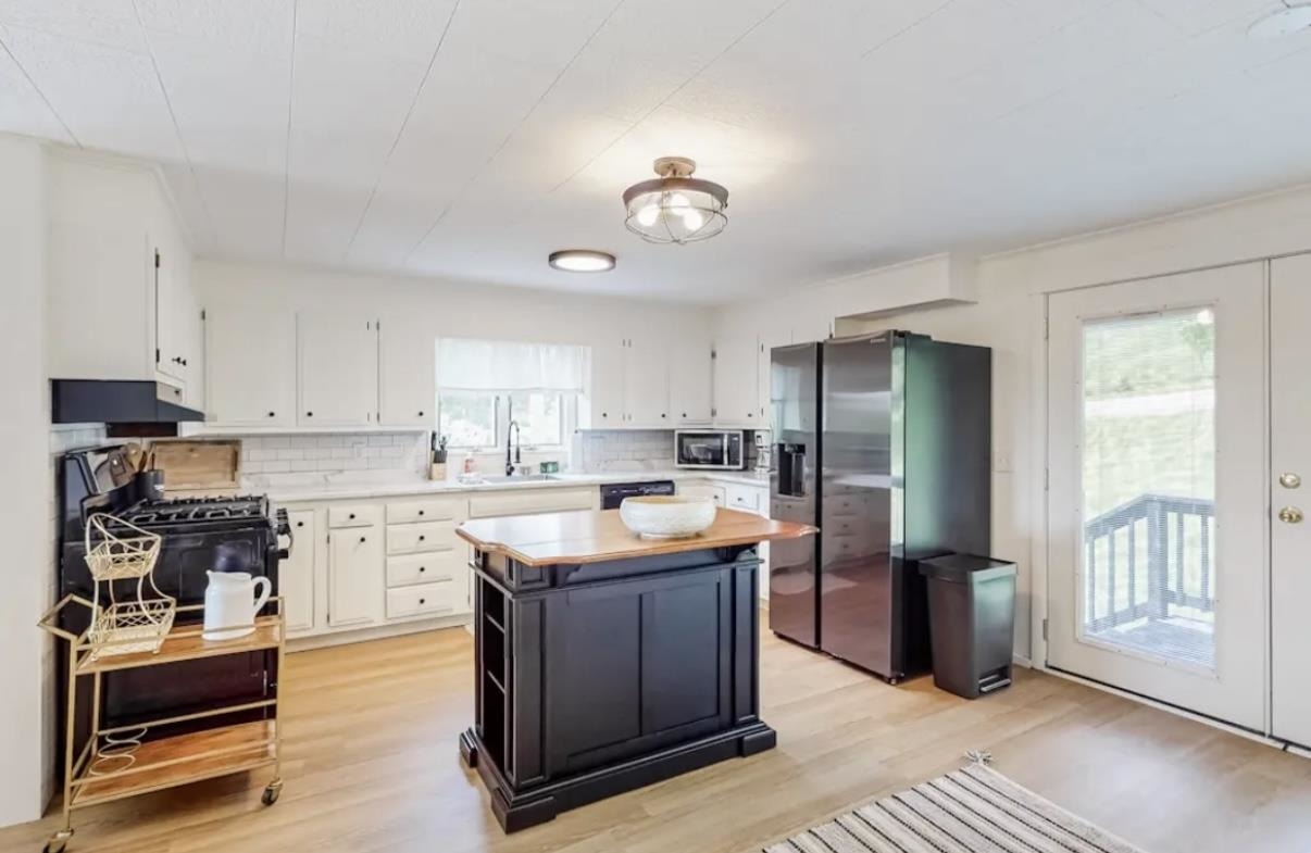 336 Cote Hill Road Morristown, VT 05661 - Photo 5 of 51