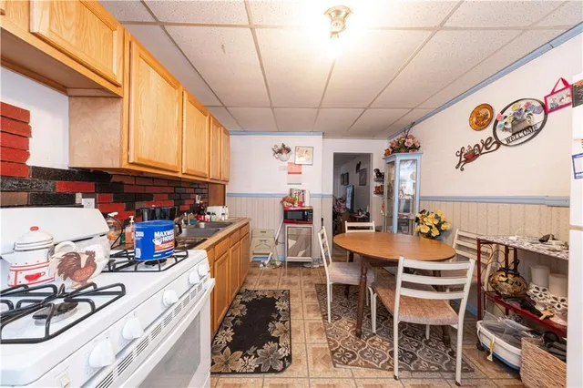 $60,000 | 4420-4422 Walnut Street, McKeesport, PA 15132