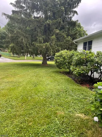 $2,900 | 405 Hurley Drive, Hackettstown, NJ 07840