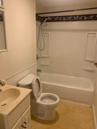 $1,595 | 354 Main Street, Unit 8, Somersworth, NH 03878