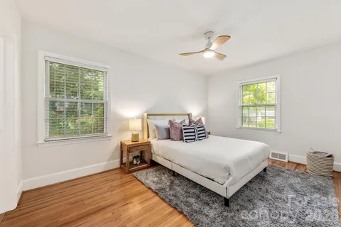$440,000 | 1940 Lansdale Drive, Charlotte, NC 28205
