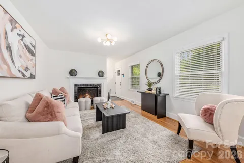 $440,000 | 1940 Lansdale Drive, Charlotte, NC 28205
