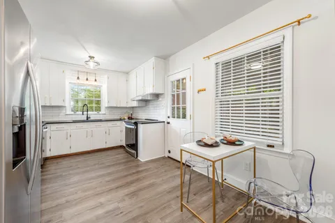 $440,000 | 1940 Lansdale Drive, Charlotte, NC 28205