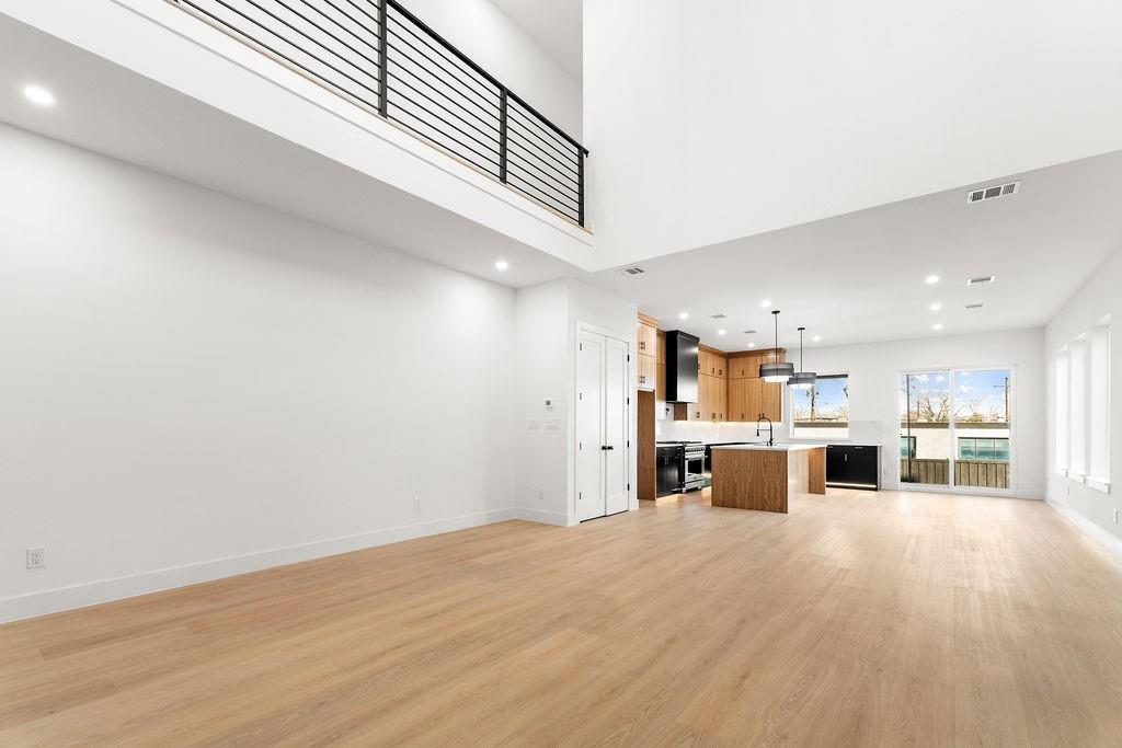 1825 Pollard Street Dallas, TX 75208 - Photo 11 of 40