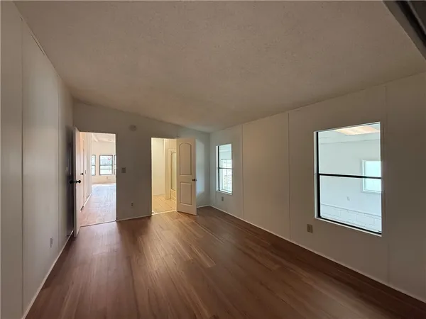 $1,200 | 2381 East Butler Avenue, Kingman, AZ 86409