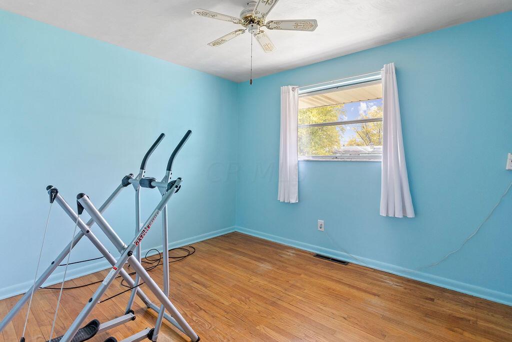 3054 Westwick Road Columbus, OH 43232 - Photo 33 of 37 7G5A3089