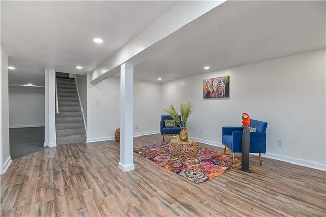 $405,000 | 10814 Oak Street, Kansas City, MO 64114