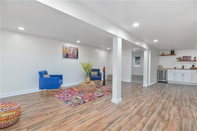 $405,000 | 10814 Oak Street, Kansas City, MO 64114