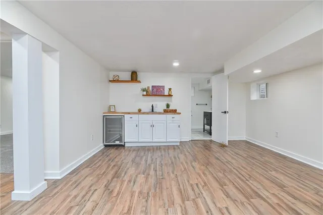 $405,000 | 10814 Oak Street, Kansas City, MO 64114