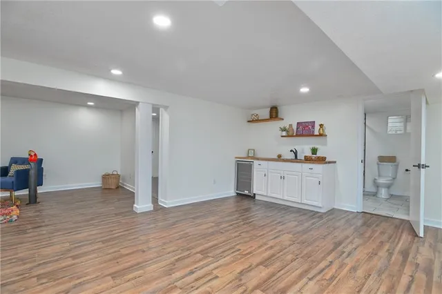 $405,000 | 10814 Oak Street, Kansas City, MO 64114