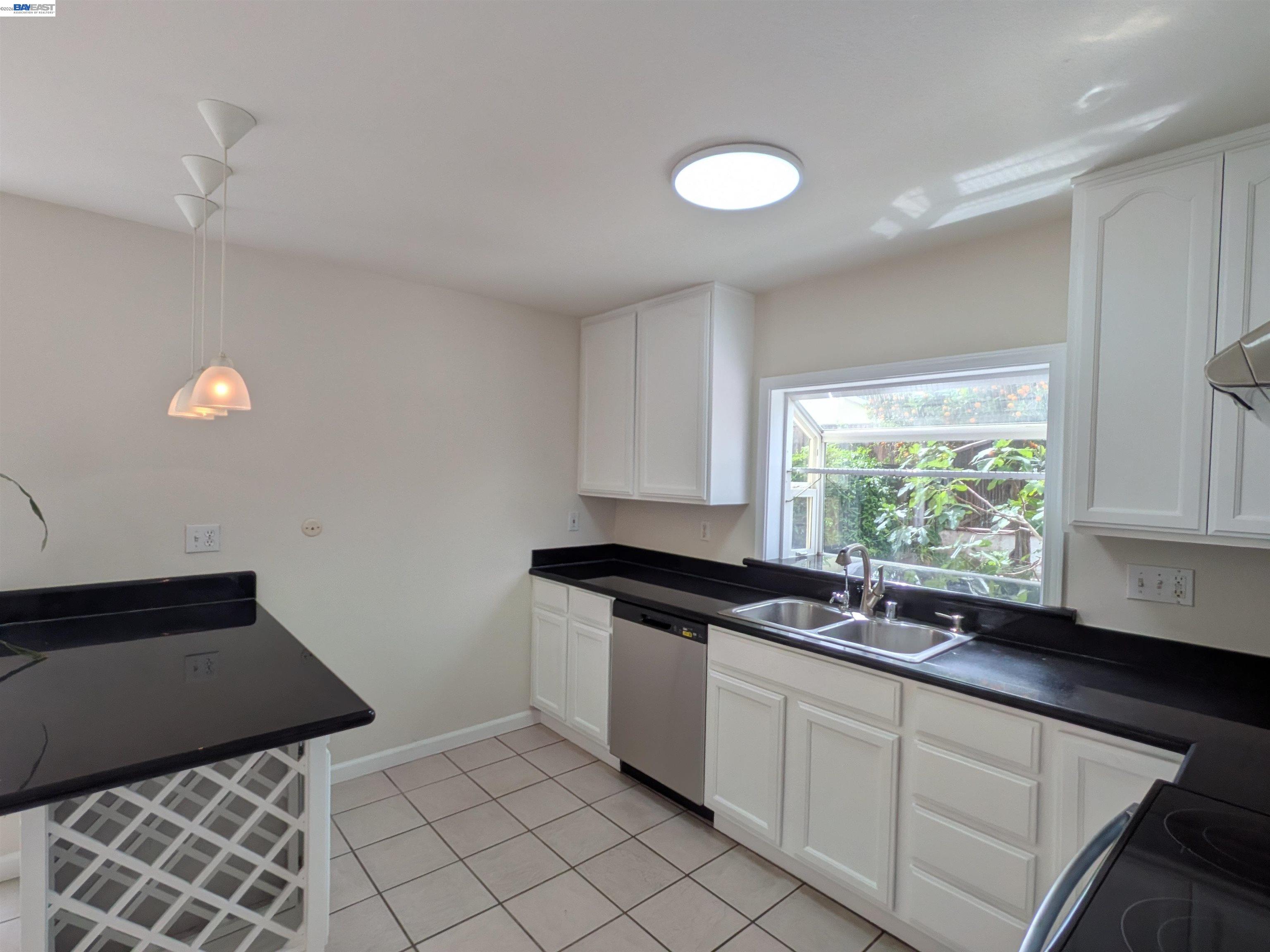 736 Shard Court Fremont, CA 94539 - Photo 9 of 48