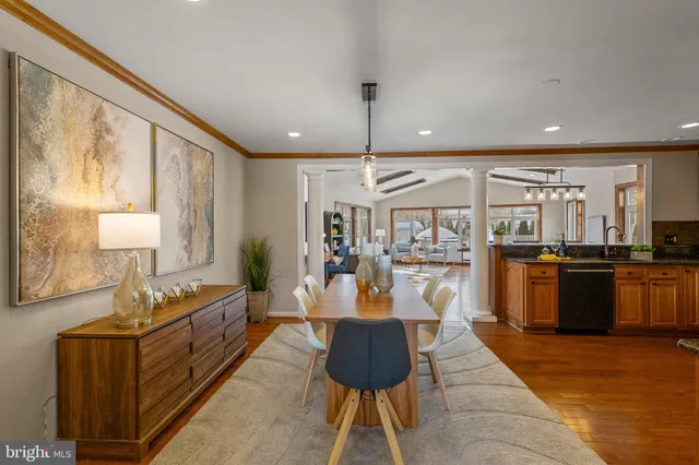 $999,950 | 6462 Honey Tree Court, Burke, VA 22015