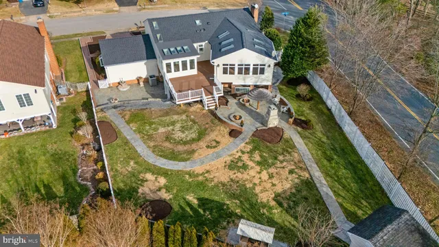 $999,950 | 6462 Honey Tree Court, Burke, VA 22015