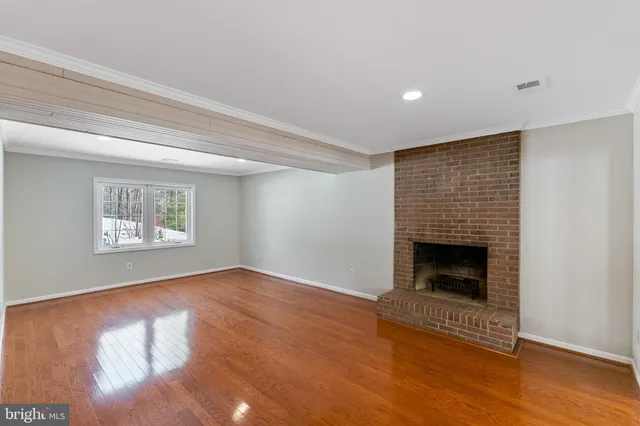 $999,950 | 6462 Honey Tree Court, Burke, VA 22015