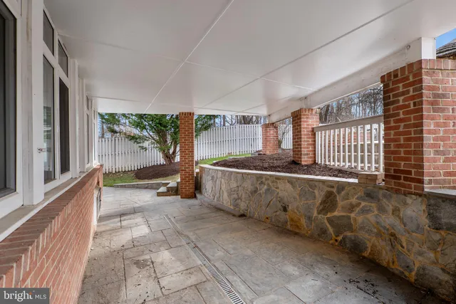 $999,950 | 6462 Honey Tree Court, Burke, VA 22015