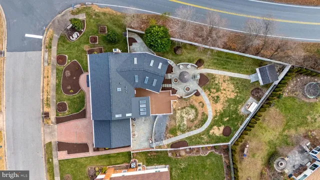 $999,950 | 6462 Honey Tree Court, Burke, VA 22015