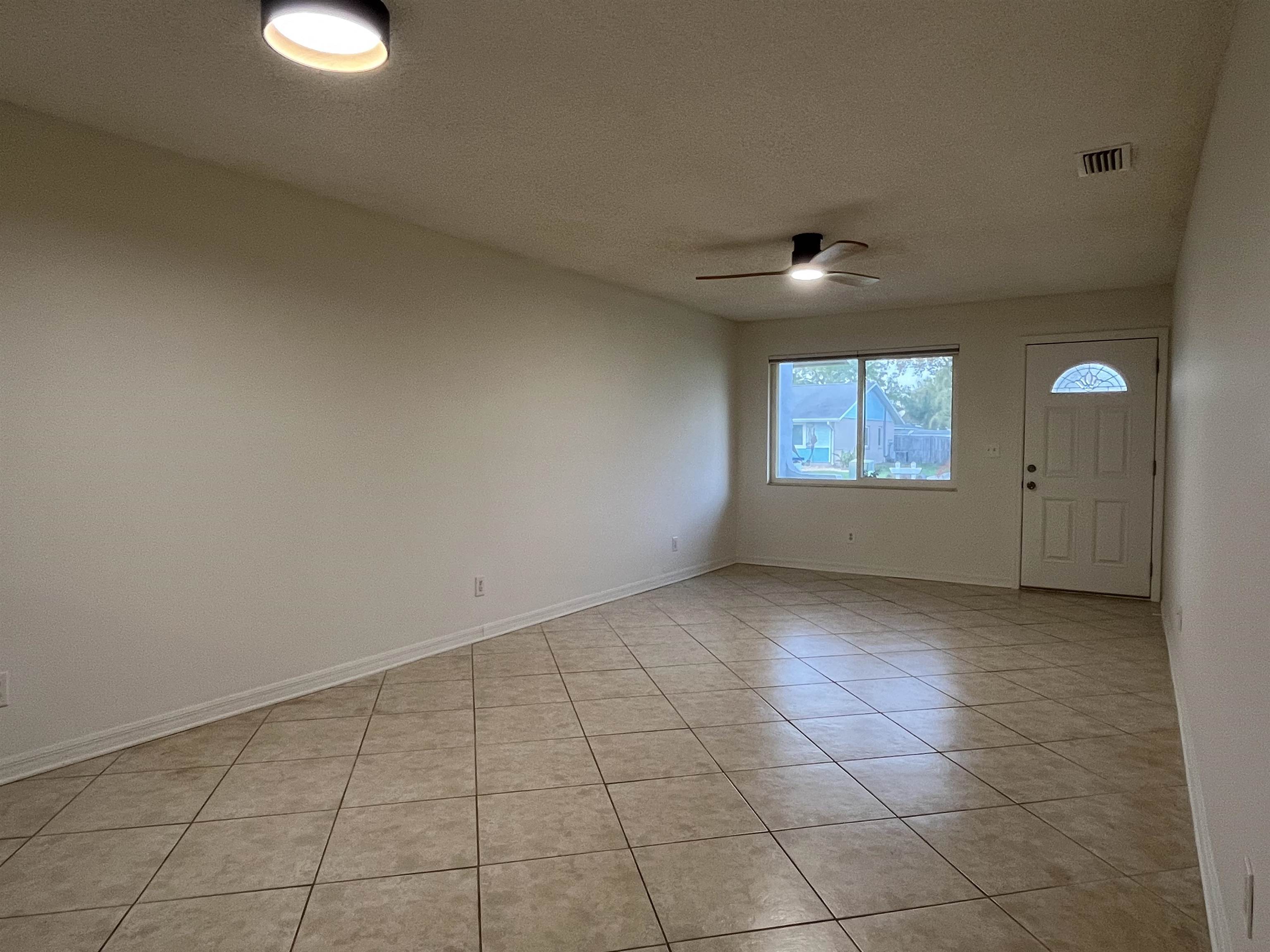127 Rio Del Mar Street, Unit B St. Augustine, FL 32080 - Photo 11 of 24