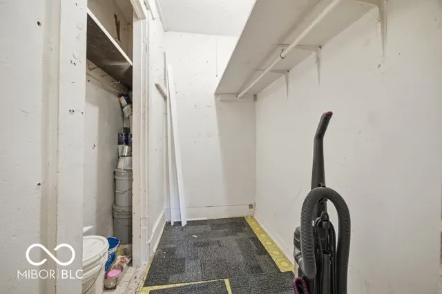 $149,900 | 225 North West Street, Shelbyville, IN 46176