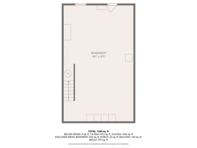 a picture of a room with a floor plan