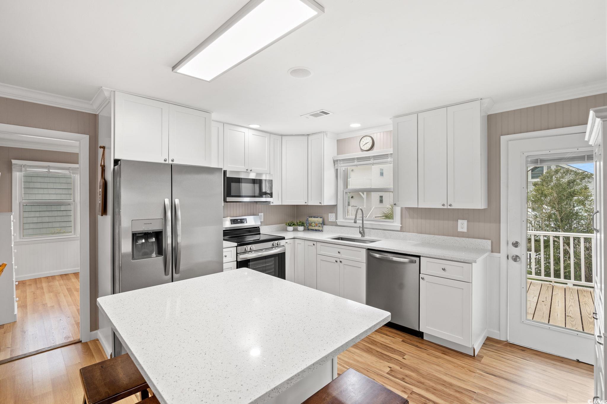 228 West First Street Ocean Isle Beach, NC 28469 - Photo 8 of 40