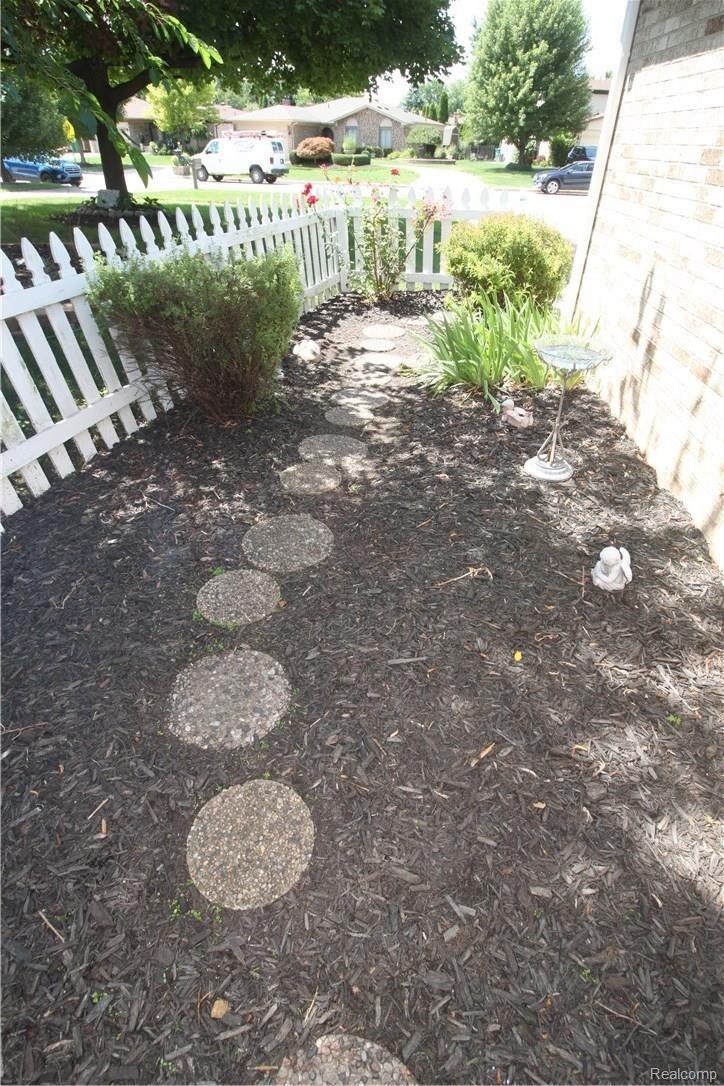 47630 Tilch Road Macomb, MI 48044 - Photo 52 of 58 IMG_1670.JPG