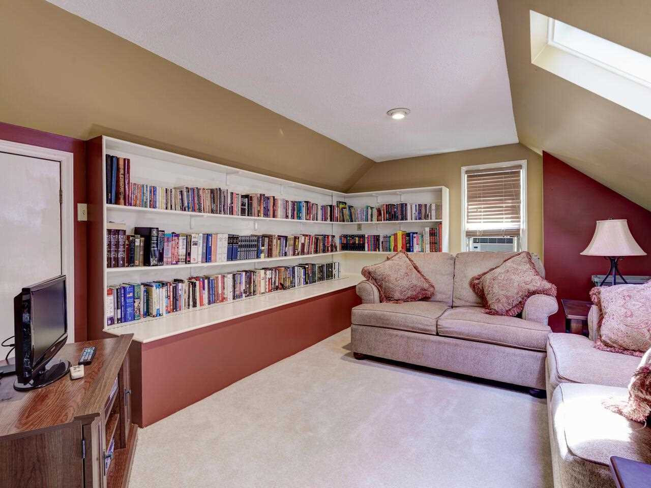 2725 Moorsfield Court Raleigh, NC 27604 - Photo 24 of 30 Photo 24