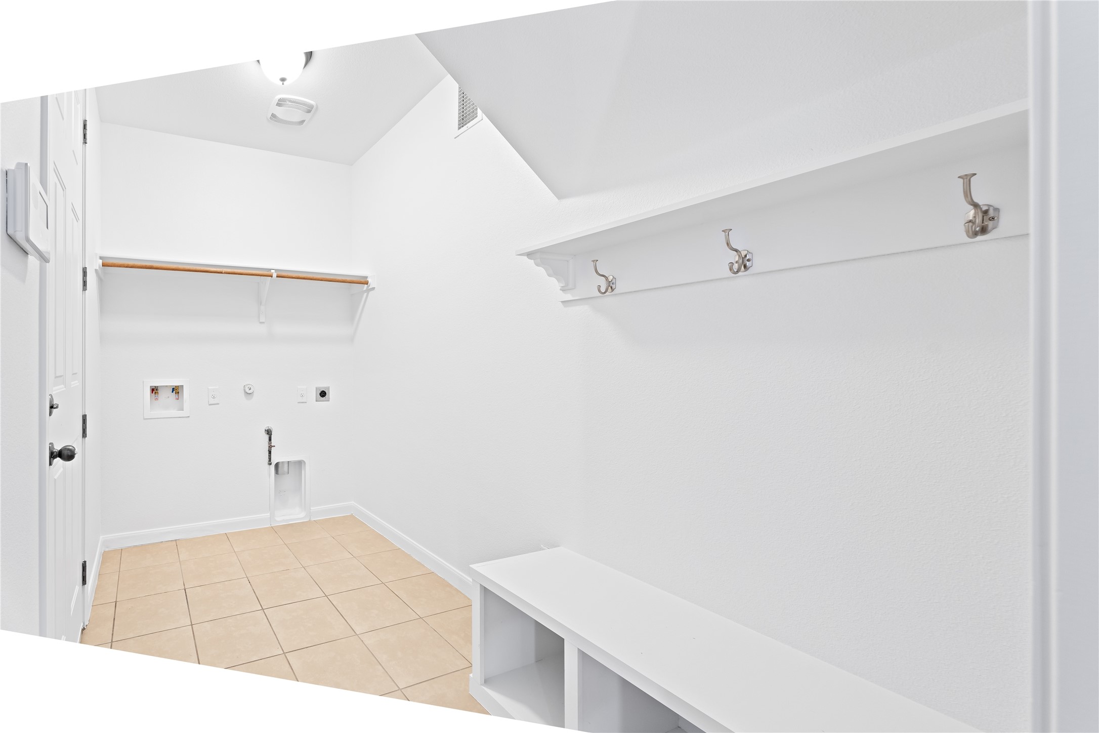 6820 Barstow Court Austin, TX 78749 - Photo 19 of 38