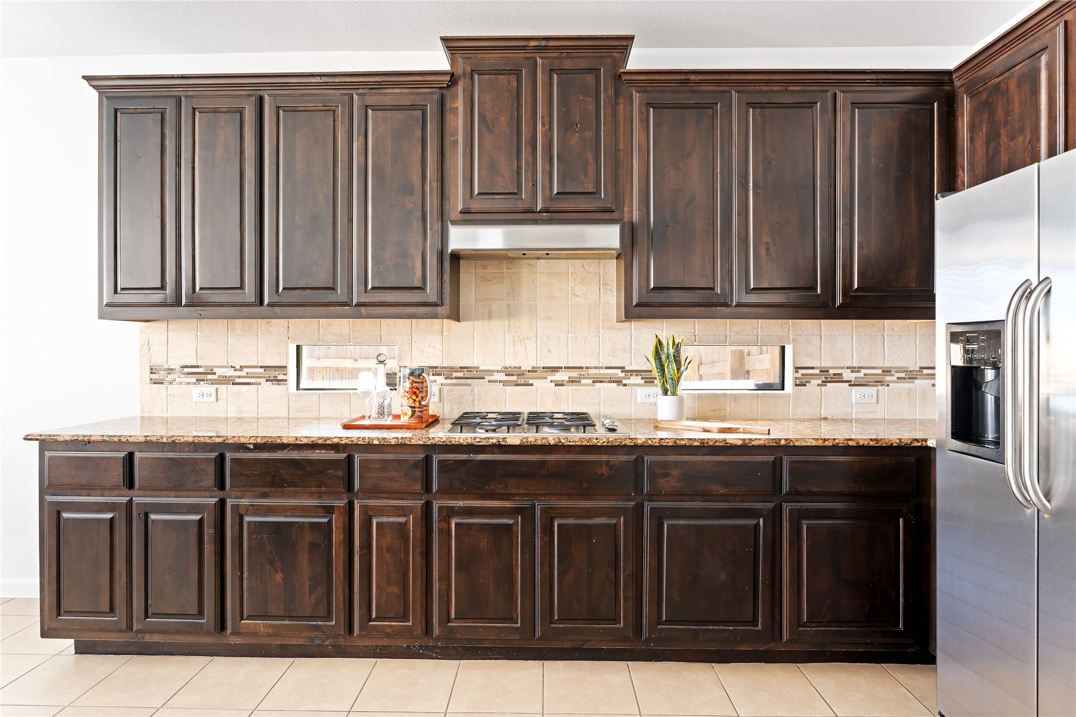 6820 Barstow Court Austin, TX 78749 - Photo 8 of 38